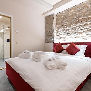 Apartment Split Level